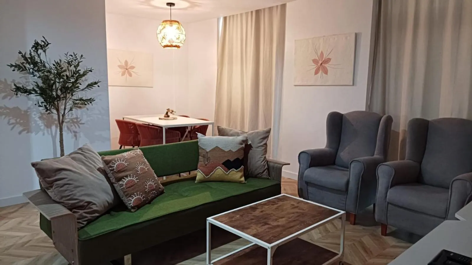 Centro Linares Santiago Pondos Apartment Spain